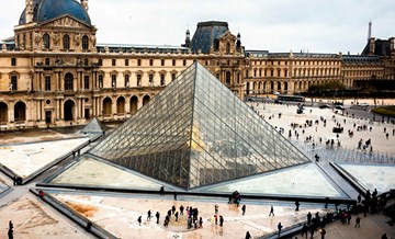 Не выходя из дома: музеи мира онлайн