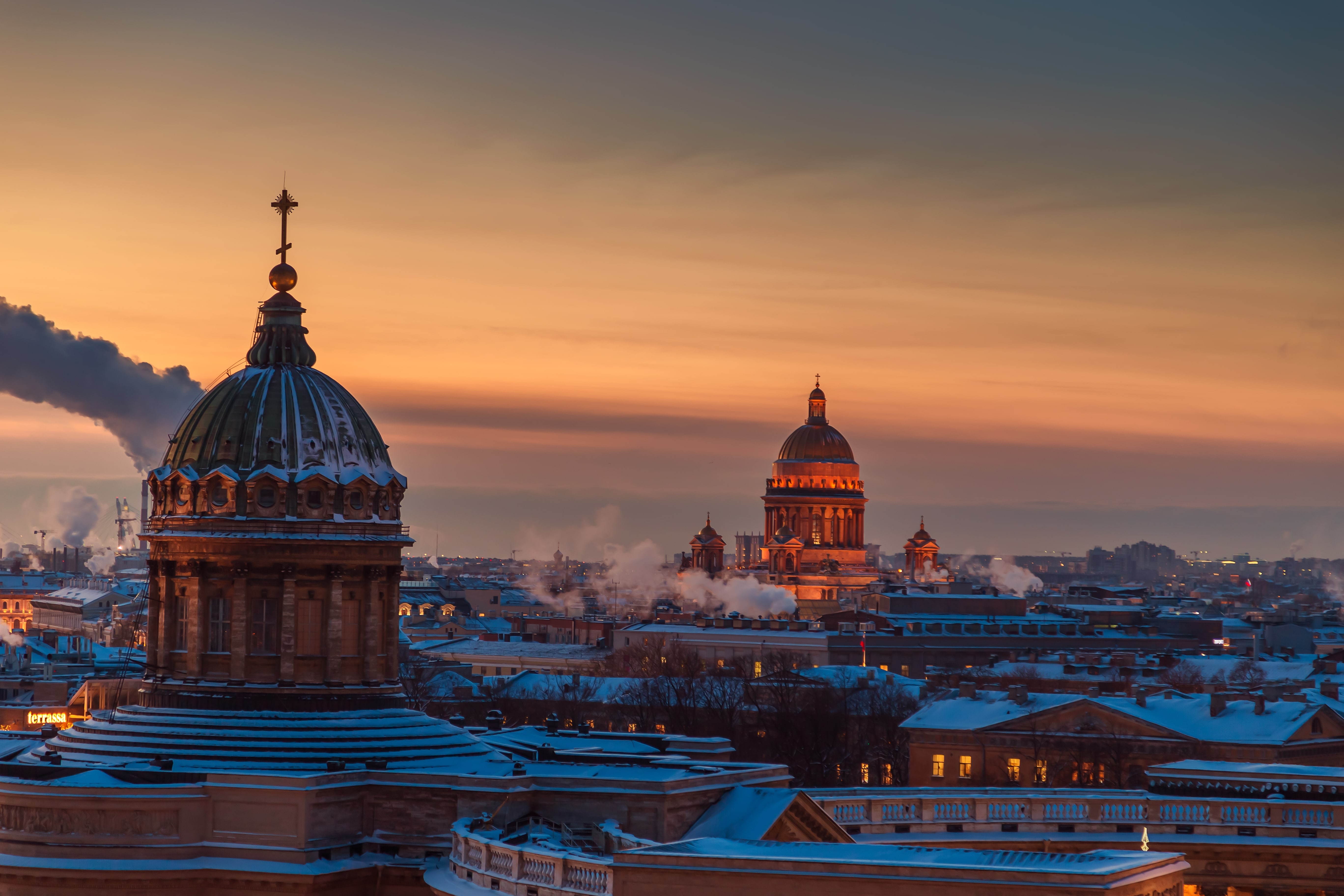 Дополнительные поезда в Санкт-Петербург