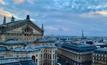 С 1 января 2026 года в Париже начнут действовать обновлённые ставки туристического налога. Изменения затронут все типы размещения.