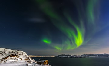Четыре дня по самым красивым местам Русского Севера: Петрозаводск, Мурманск, Беломорск и Вологда. Рассказываем, что посмотреть в каждом городе, чем интересен поезд «Огни Севера» и где купить билеты.